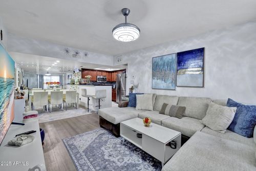 2100-5757 W Eugie Ave, Glendale, AZ, 85304-1242 | Card Image