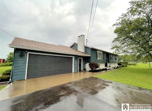 4616 Berry Rd, Fredonia, NY, 14063-1548 | Card Image