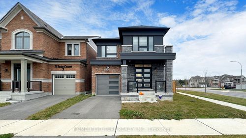 21 Broden Cres, Whitby, ON, L1P0M1 | Card Image