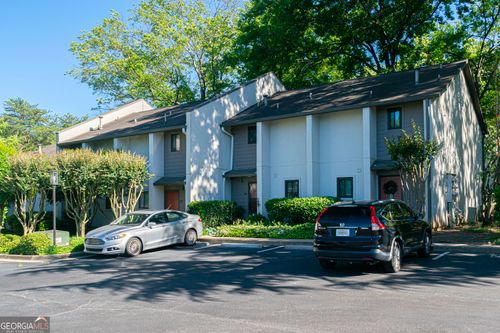 19 Finch Trl Ne, Atlanta, GA, 30308-2418 | Card Image