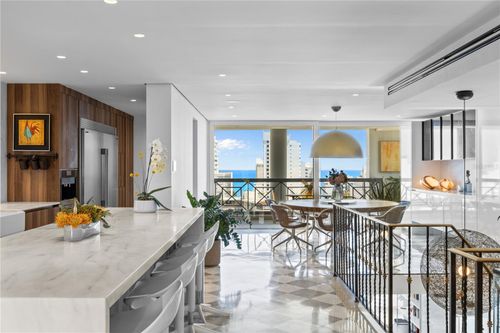 ph-1360 Luchetti Street, Crowne Plaza, SAN JUAN, PR, 00907 | Card Image