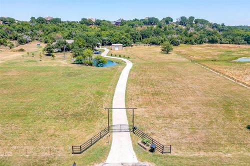 819 Old Annetta Rd, Aledo, TX, 76008-3907 | Card Image
