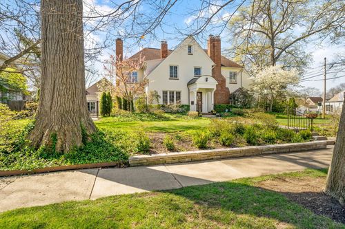 2533 Bryden Rd, Columbus, OH, 43209-2135 | Card Image