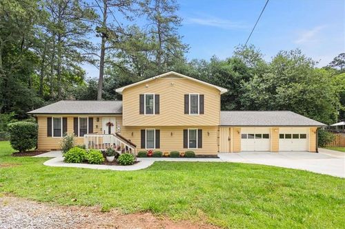 423 Mephisto Cir, Lawrenceville, GA, 30046-4335 | Card Image