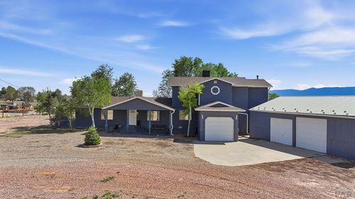 855 5th St, Penrose, CO, 81240-9561 | Card Image