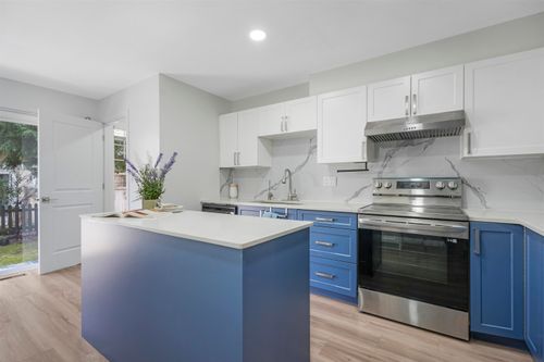 32-6533 121 St, Surrey, BC, V3W1M5 | Card Image