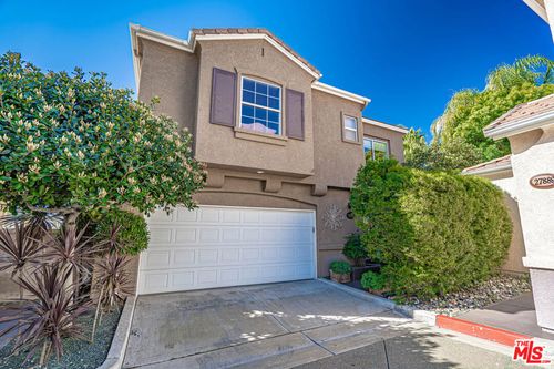 31-27887 Skycrest Cir, Valencia, CA, 91354-1415 | Card Image