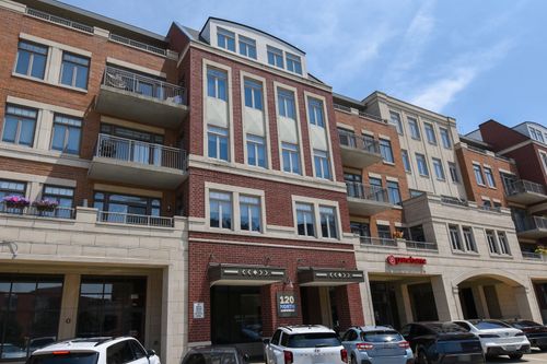304-120 N Northwest Hwy, Park Ridge, IL, 60068-3372 | Card Image