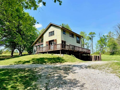 590 Bartlettsville Rd, Bedford, IN, 47421-9079 | Card Image