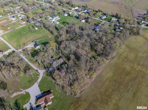 507 E 12th St, Sandoval, IL, 62882-2881 | Card Image