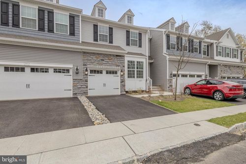 213 Harley Lane, Manalapan, NJ, 07726 | Card Image
