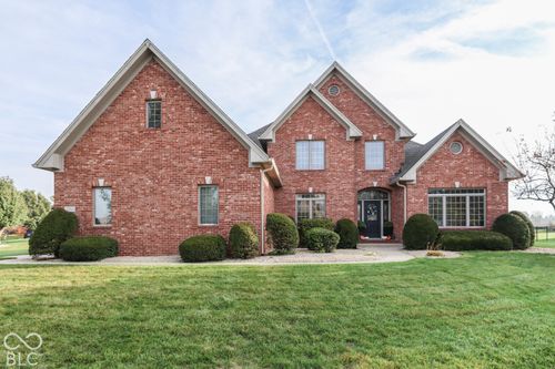 2381 Arden Pl, Greenwood, IN, 46143-8266 | Card Image