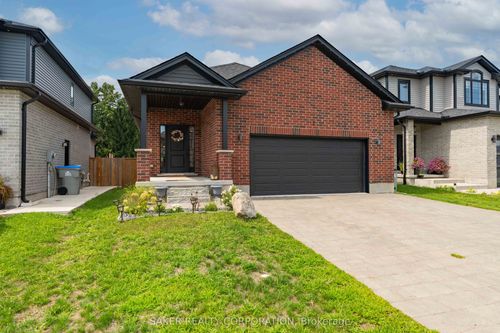 7 Armstrong St, Mount Brydges, ON, N0L1W0 | Card Image