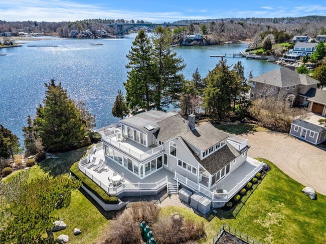 62 Crafts Rd, House other with 5 bedrooms, 2 bathrooms and 6 parking in Gloucester MA | Image 38