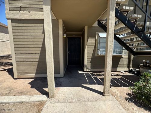 apt-a-2732 Alicialynn Way, Las Vegas, NV, 89121-1928 | Card Image