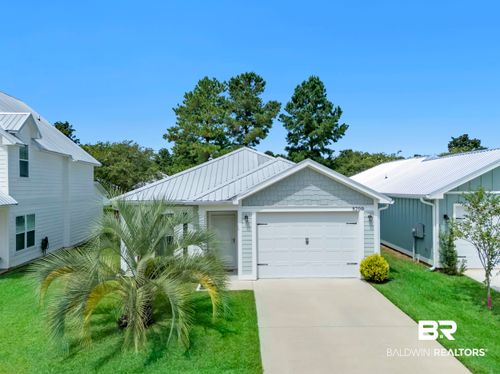8200 Carmel Cir, Foley, AL, 36535-6938 | Card Image