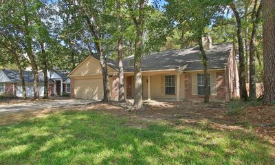 175 Sandpebble Drive, House other with 3 bedrooms, 2 bathrooms and null parking in The Woodlands TX | Image 2