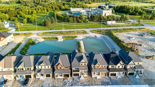 21 Fenn Crescent, New Tecumseth, ON, L9R0X1 | Card Image