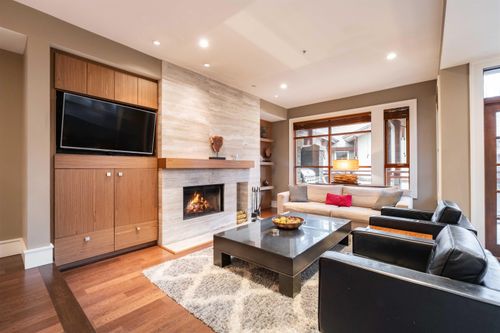 37-7124 Nancy Greene Drive, Whistler, BC, V8E0W9 | Card Image