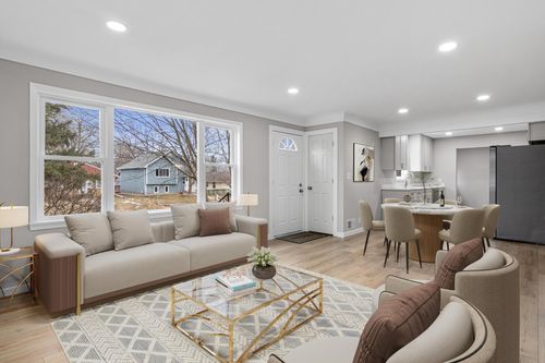 3439 Lee Ave N, Crystal, MN, 55422-2857 | Card Image