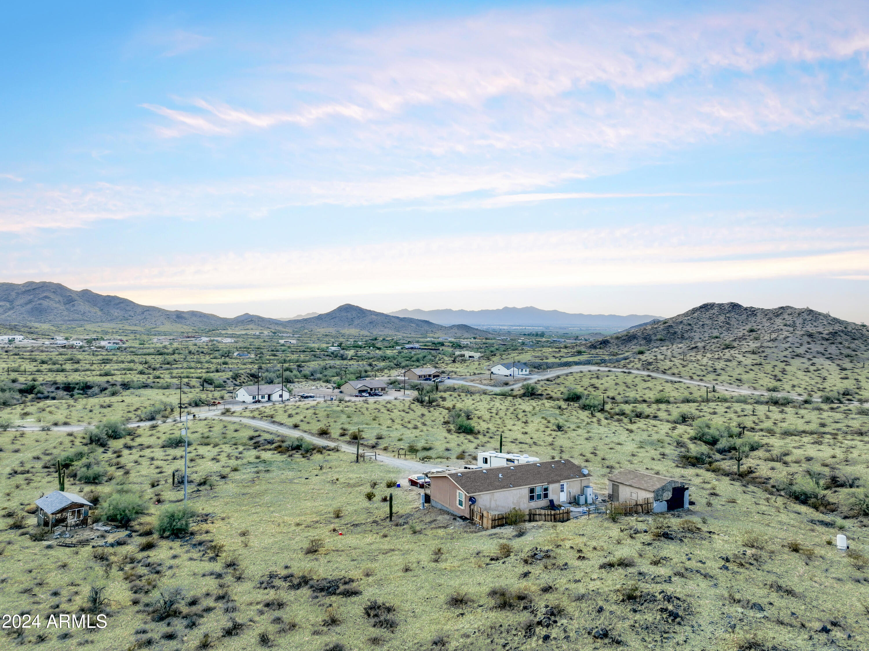 Land in Goodyear 2