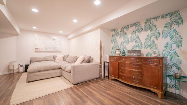 Family Room- basement (2) | Image 32