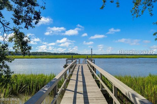 119 Chowan Creek Blf, Ladys Island, SC, 29907-1518 | Card Image