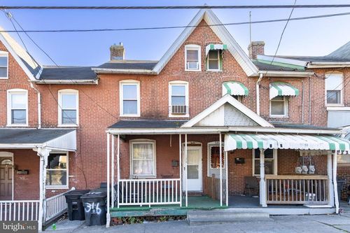 318 W Lincoln Hwy, COATESVILLE, PA, 19320-3021 | Card Image