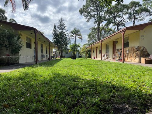 4764 Cole St, Haverhill, FL, 33417-5947 | Card Image