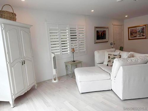 3390 Don Diablo Dr, Carlsbad, CA, 92010-3914 | Card Image