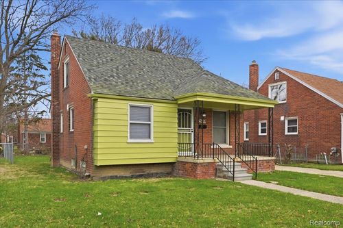6106 Oldtown St, Detroit, MI, 48224-2031 | Card Image