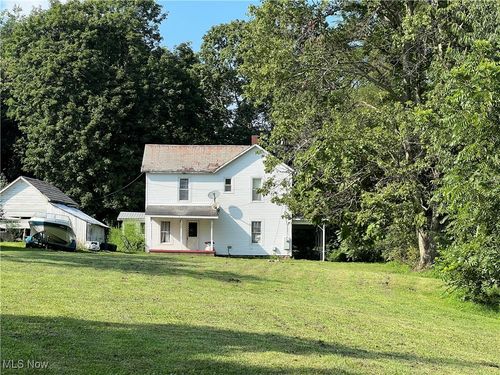 60570 Township Road 104, Newcomerstown, OH, 43832-9620 | Card Image