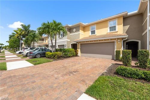 3863 Tilbor Cir, FORT MYERS, FL, 33916-8046 | Card Image