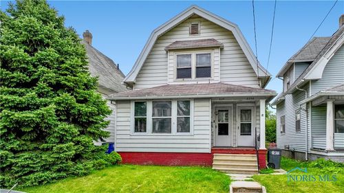 629 Clark St, Toledo, OH, 43605-2262 | Card Image