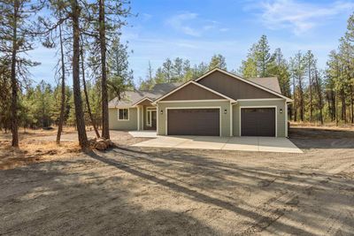 20208 S Spangle Creek Rd, Home with 3 bedrooms, 3 bathrooms and null parking in Spokane WA | Image 2