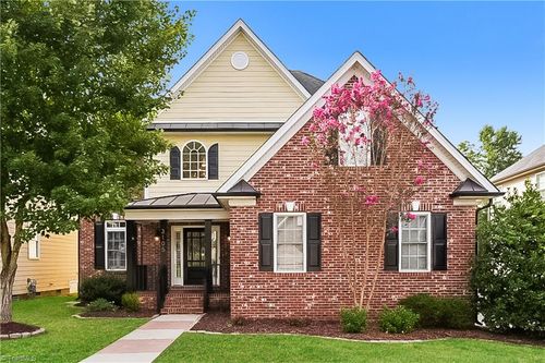 3105 Victoria Falls Dr, Burlington, NC, 27215-9376 | Card Image