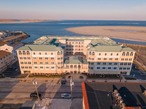 unit-412-101 W Spruce Ave, North Wildwood, NJ, 08260-3147 | Card Image