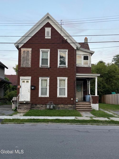 176 N Arlington Ave, Gloversville, NY, 12078-2030 | Card Image