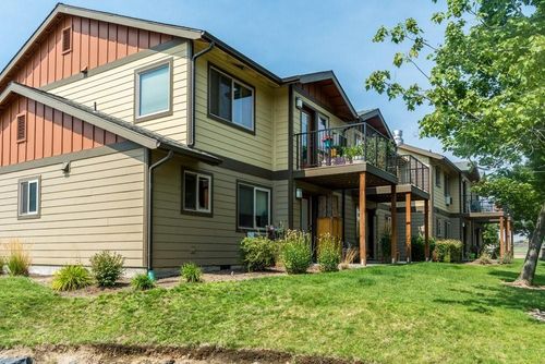 950 Sw Madison St, Madras, OR, 97741-1062 | Card Image