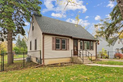 353 N Fairfield Avenue, House other with 3 bedrooms, 1 bathrooms and 2 parking in Lombard IL | Image 3