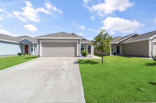 628 Dashwood Dr, Princeton, TX, 75407-5715 | Card Image