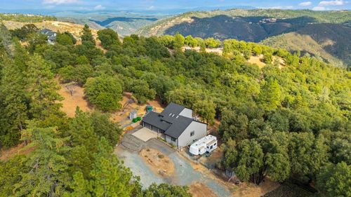 10240 Ponderosa Way, Pine Grove, CA, 95665 | Card Image