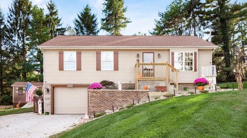 209 Fancy St, Somerset, OH, 43783-9509 | Card Image