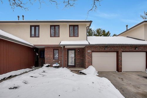 3151 Parkview Dr, Grove City, OH, 43123-1861 | Card Image