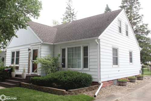 655 W 7th St, Garner, IA, 50438-1507 | Card Image