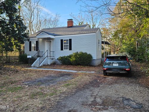 516 National Court Dr, New Bern, NC, 28560-3110 | Card Image