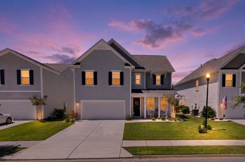 437 Ribbon Rd, Summerville, SC, 29483-8986 | Card Image