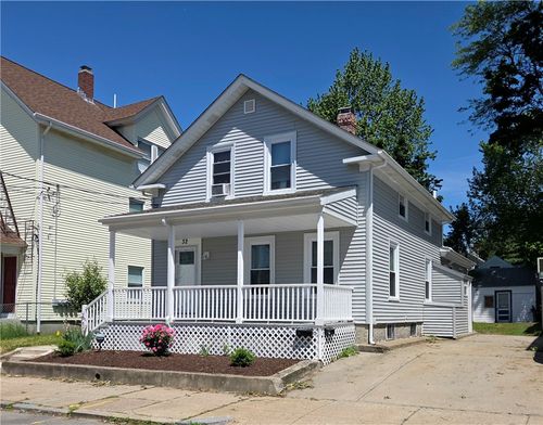 32 Gooding Street, Pawtucket, RI, 02860 | Card Image