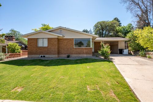 437 Circleway Dr, Cedar City, UT, 84720-3126 | Card Image