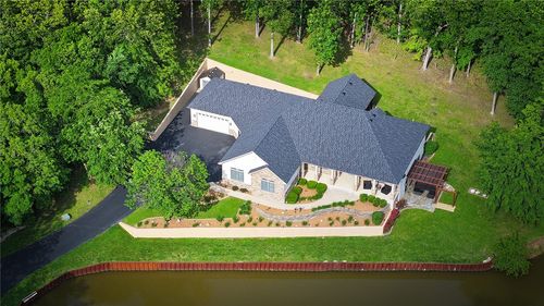 3320 Star Route Rd, Oakley, IL, 62501-7145 | Card Image